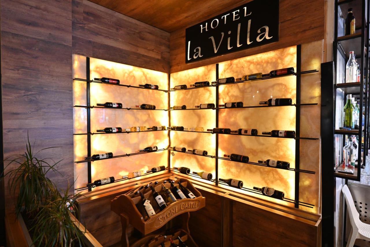 Hotel La Villa Gjakova Dış mekan fotoğraf