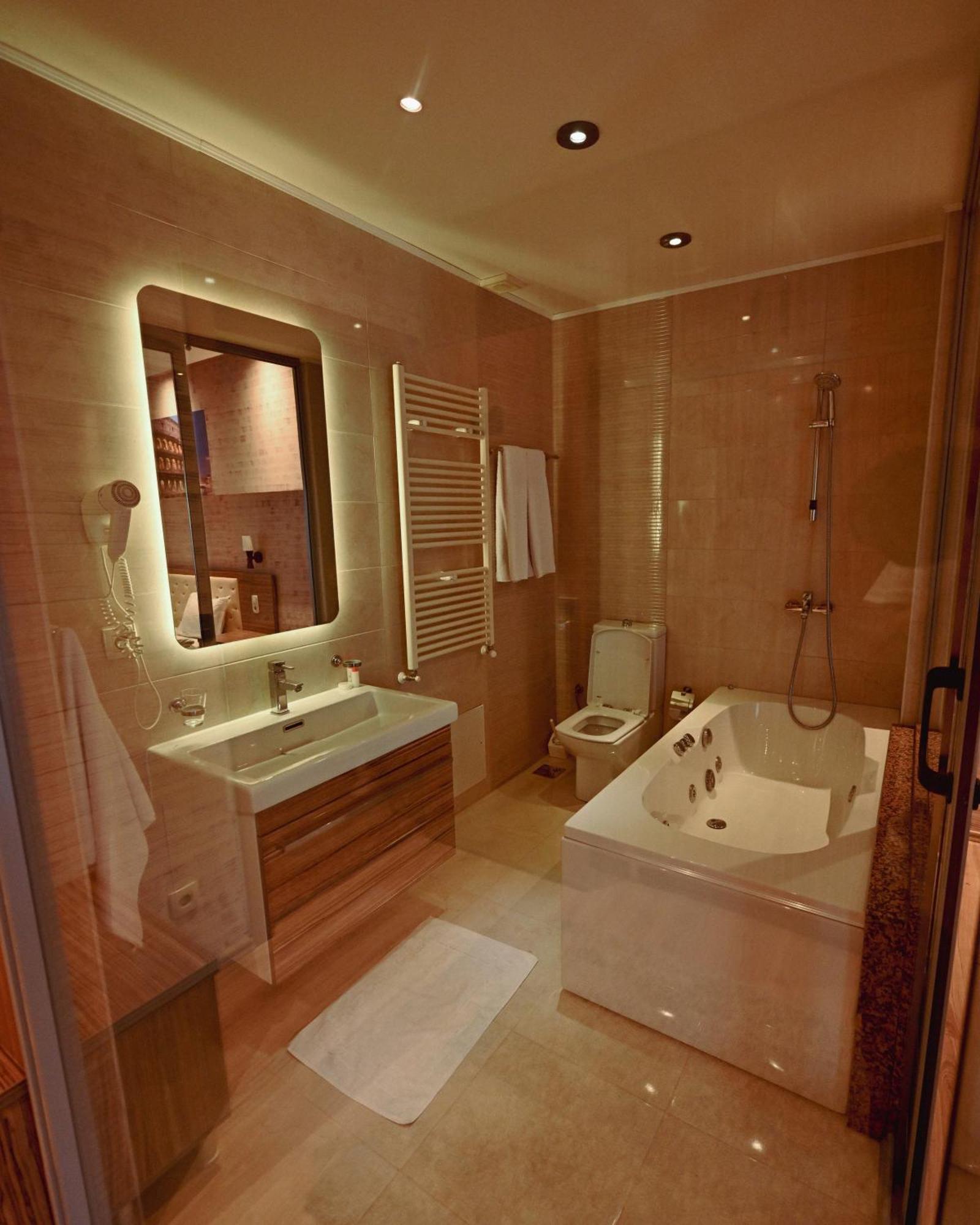 Hotel La Villa Gjakova Dış mekan fotoğraf