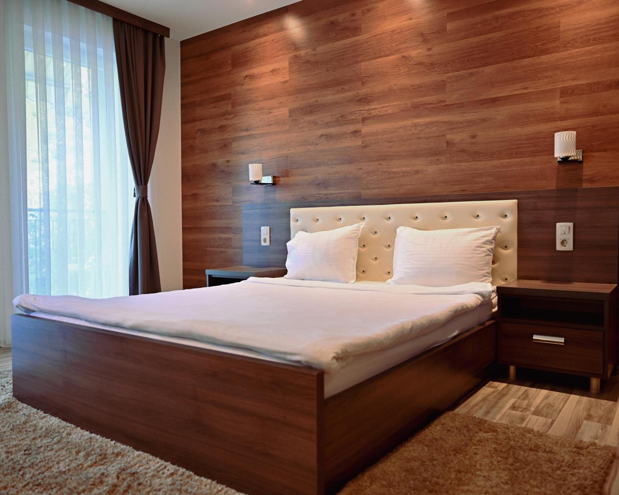 Hotel La Villa Gjakova Dış mekan fotoğraf